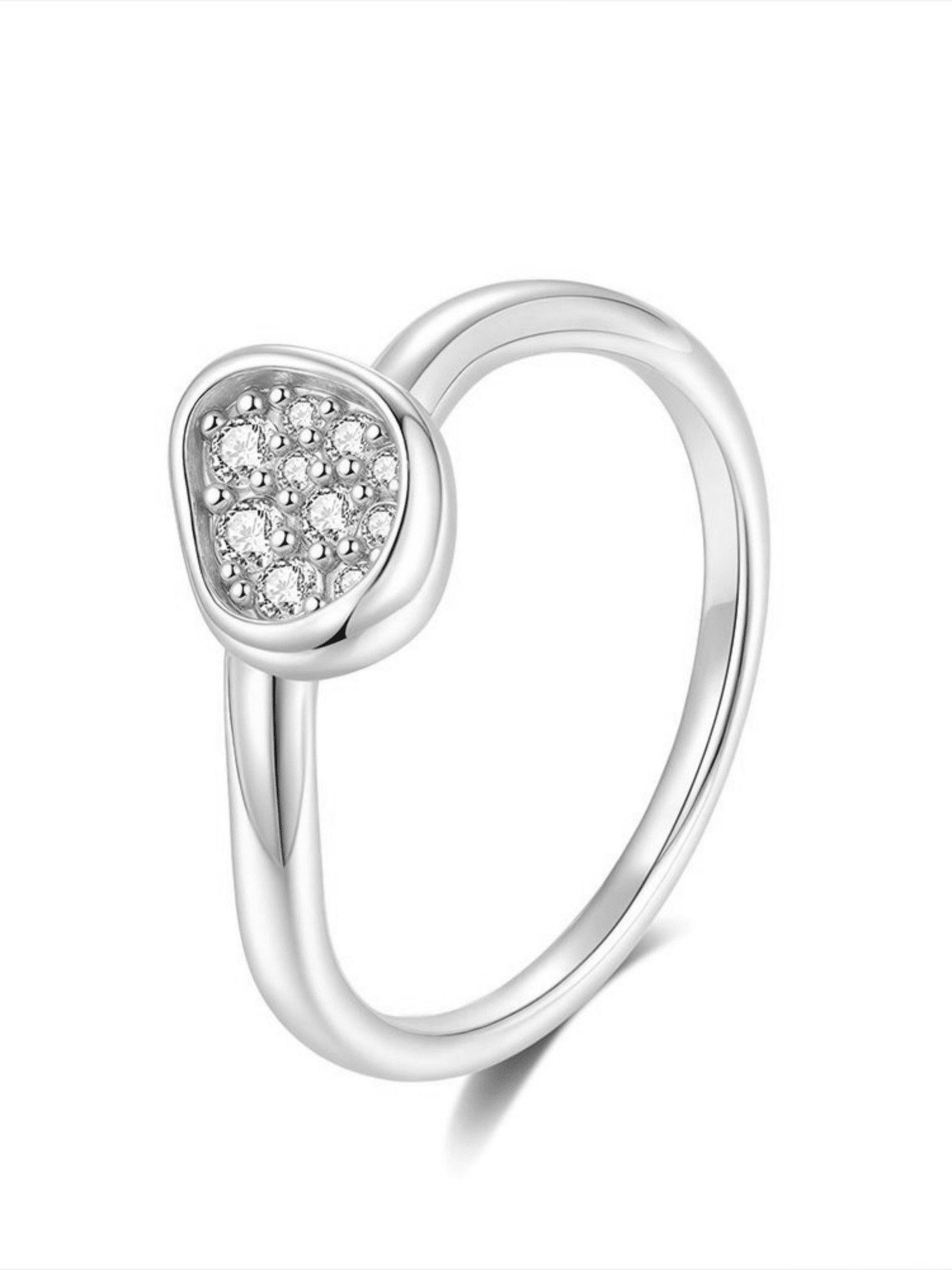 Round Minimalist Band Ring
