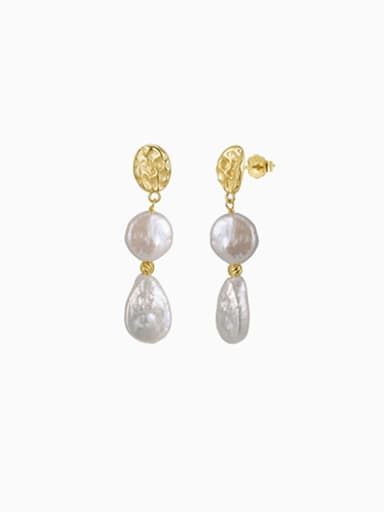 Geometric drop earrings in 925 sterling silver with freshwater pearl accents — modern, elegant everyday jewelry.