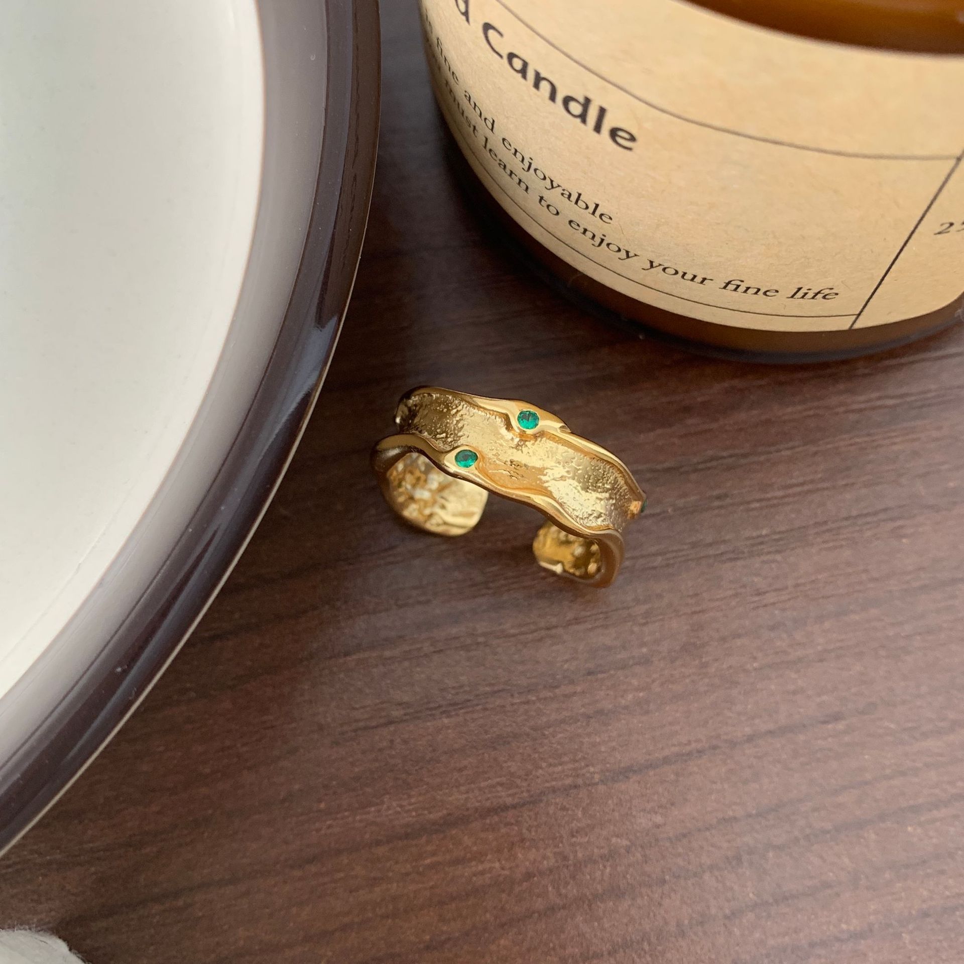 Irregular Wave Green Ring