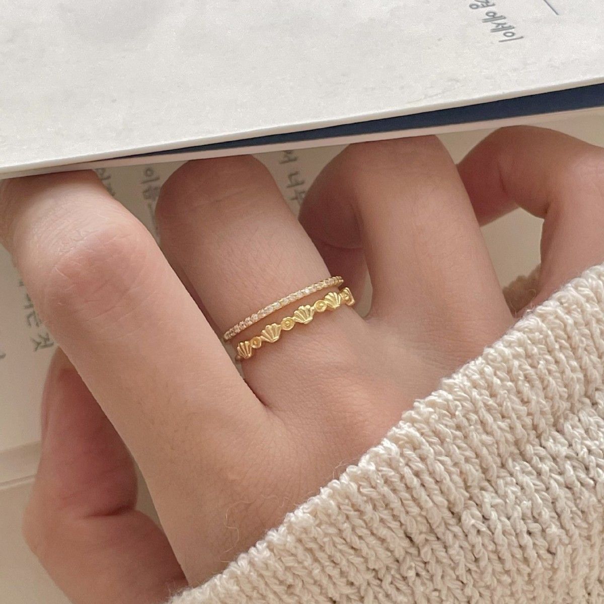 Double Layers Shell Ring