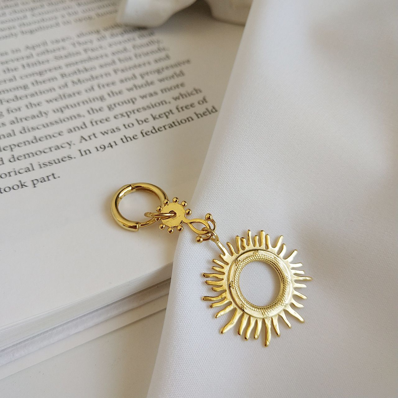 Korean Edition Female Earrings