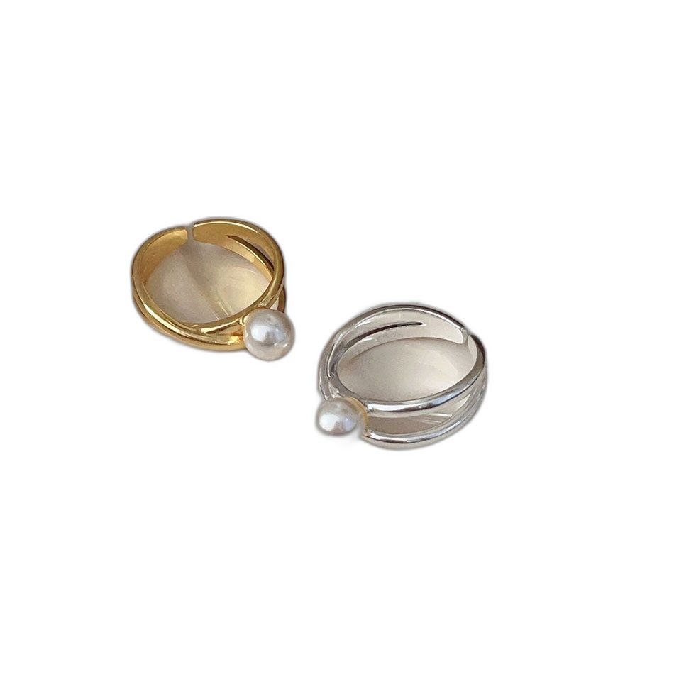 Pearl Ring · Yellow Gold