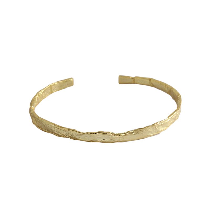 Simple Concave Convex Bracelet