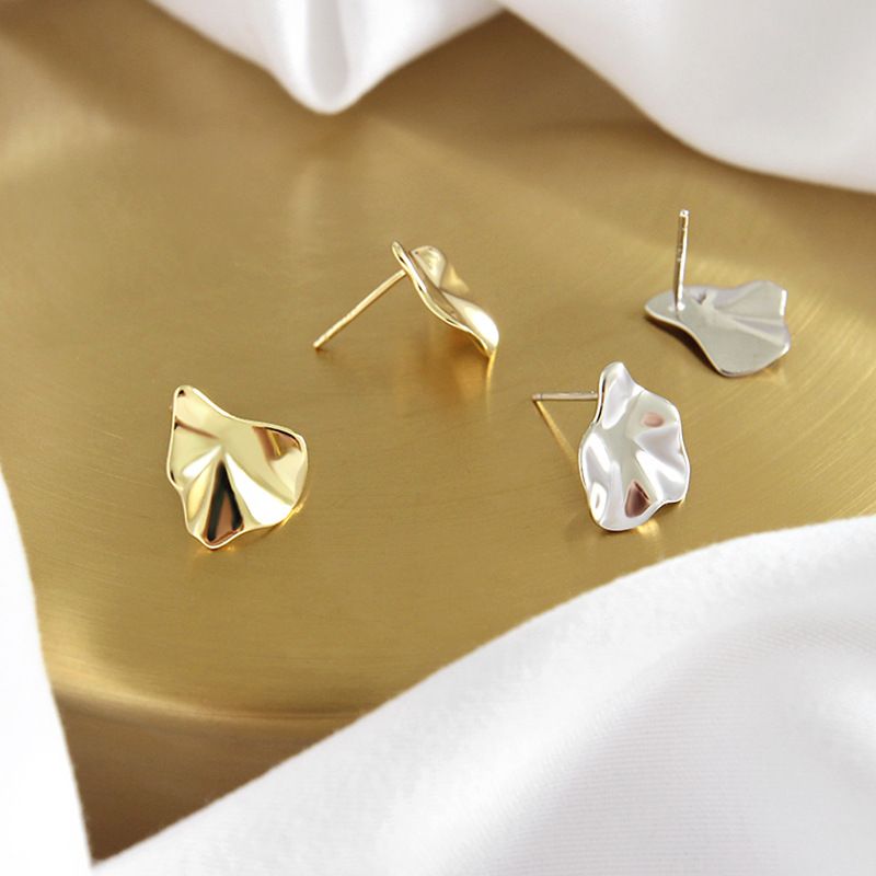 Pure Earnail Irregular Earrings
