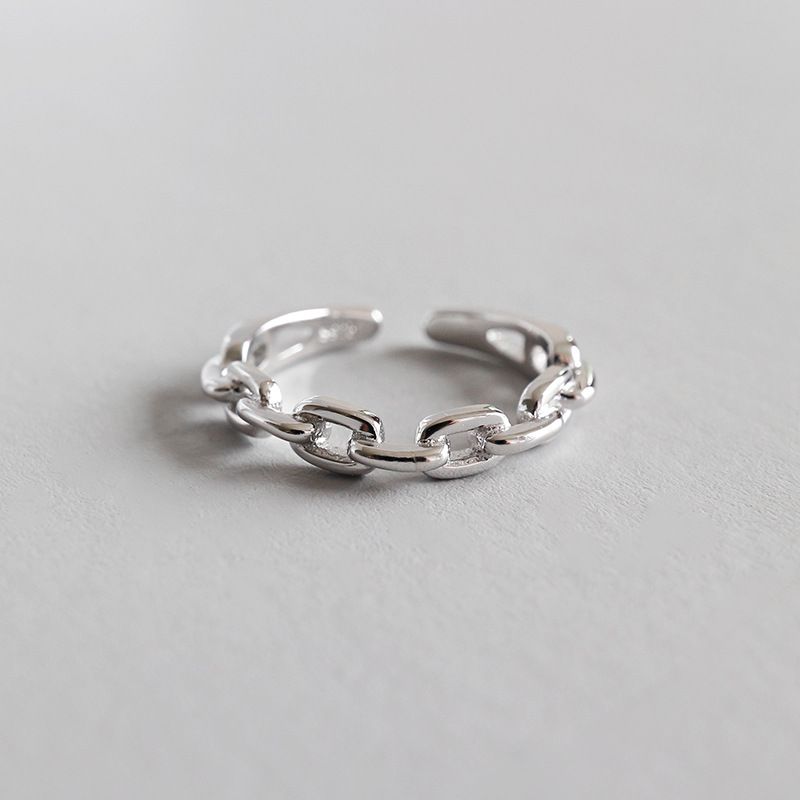 Hollow Chain Ring Necklace