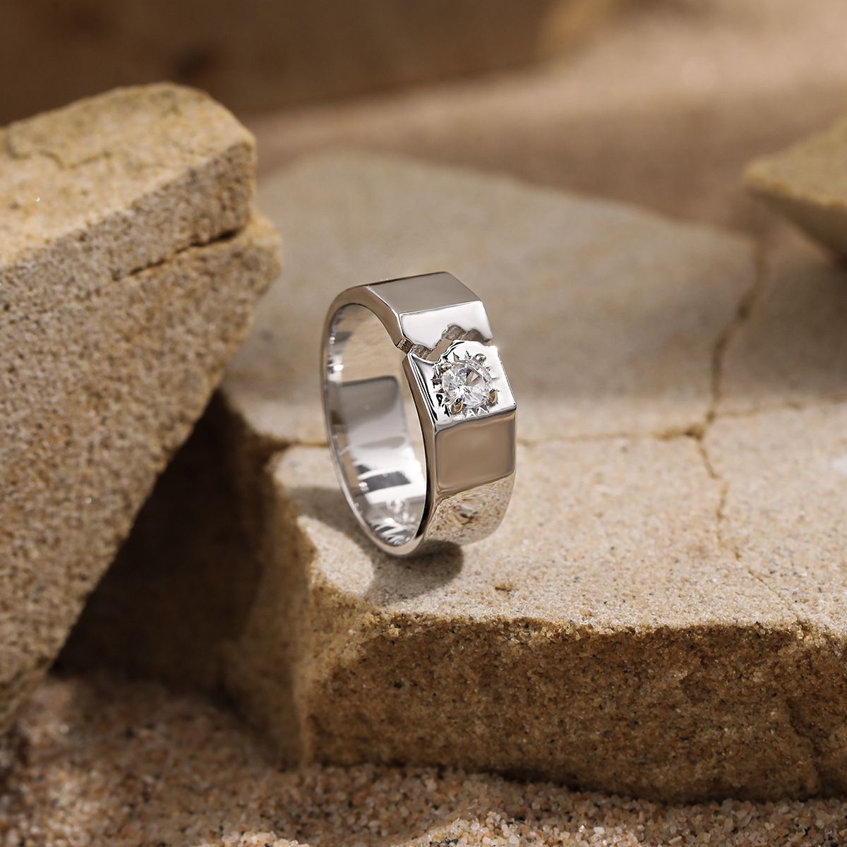Irregular Borken Pattern Ring