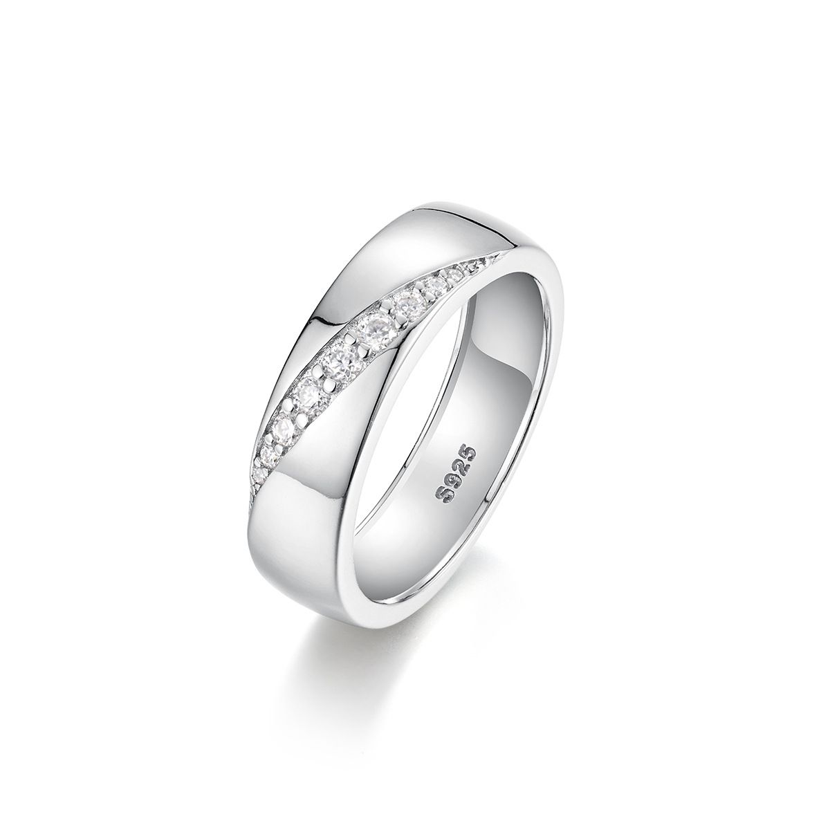 Wide Band Geometric Ring