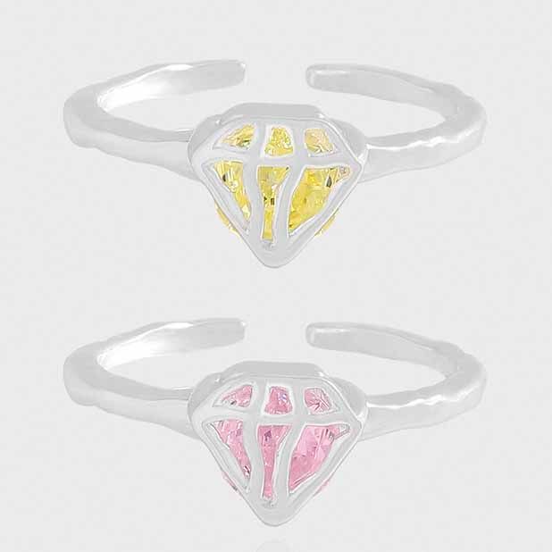 Elegant Irregular Trillion Ring