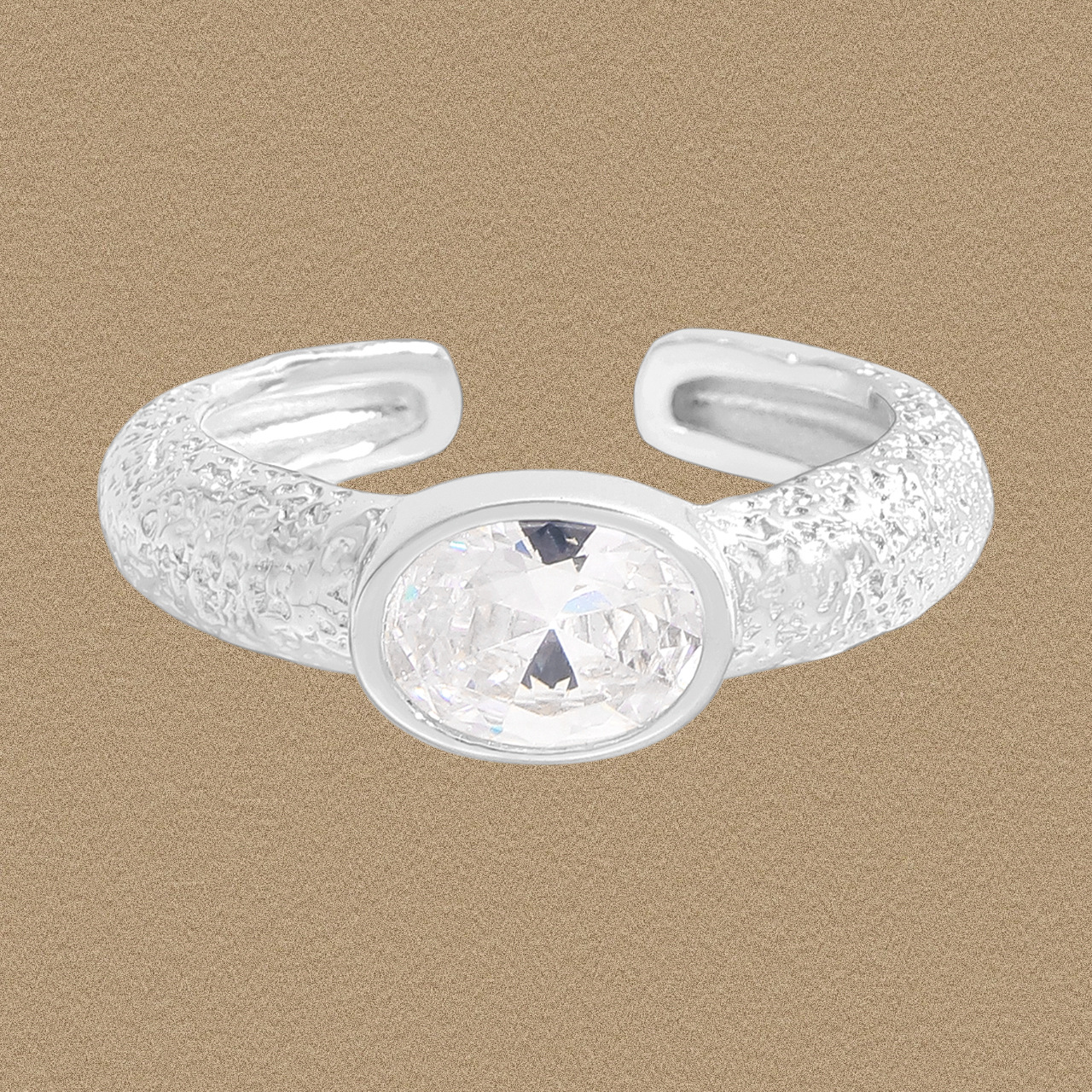 Lady Elegant Oval Ring