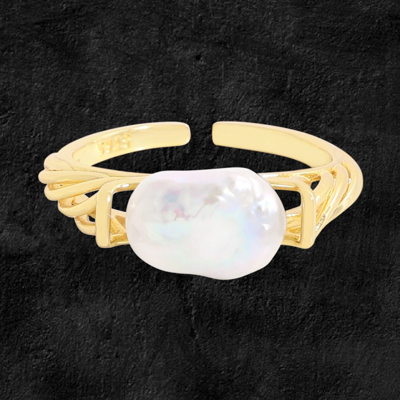 Pearl Ring