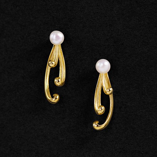 Pearl Earrings