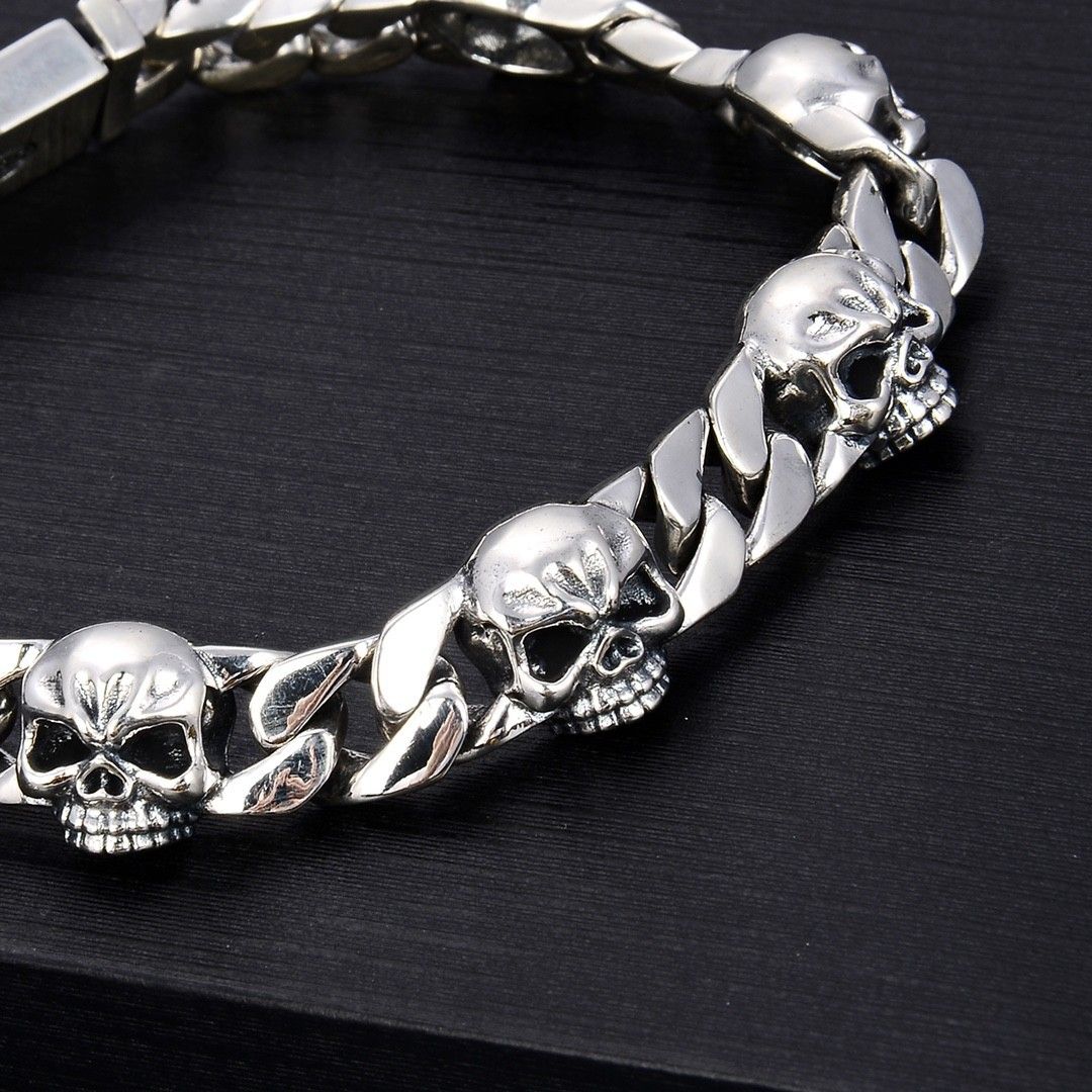 Skulls Vintage Curb Bracelet