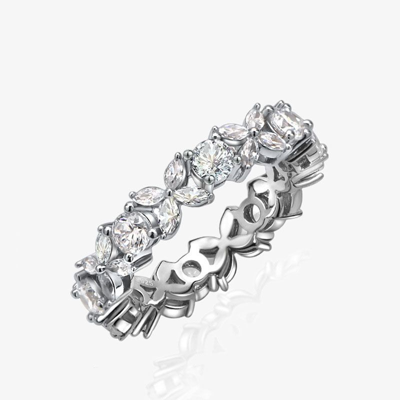 Beautiful Four Leaves Ring