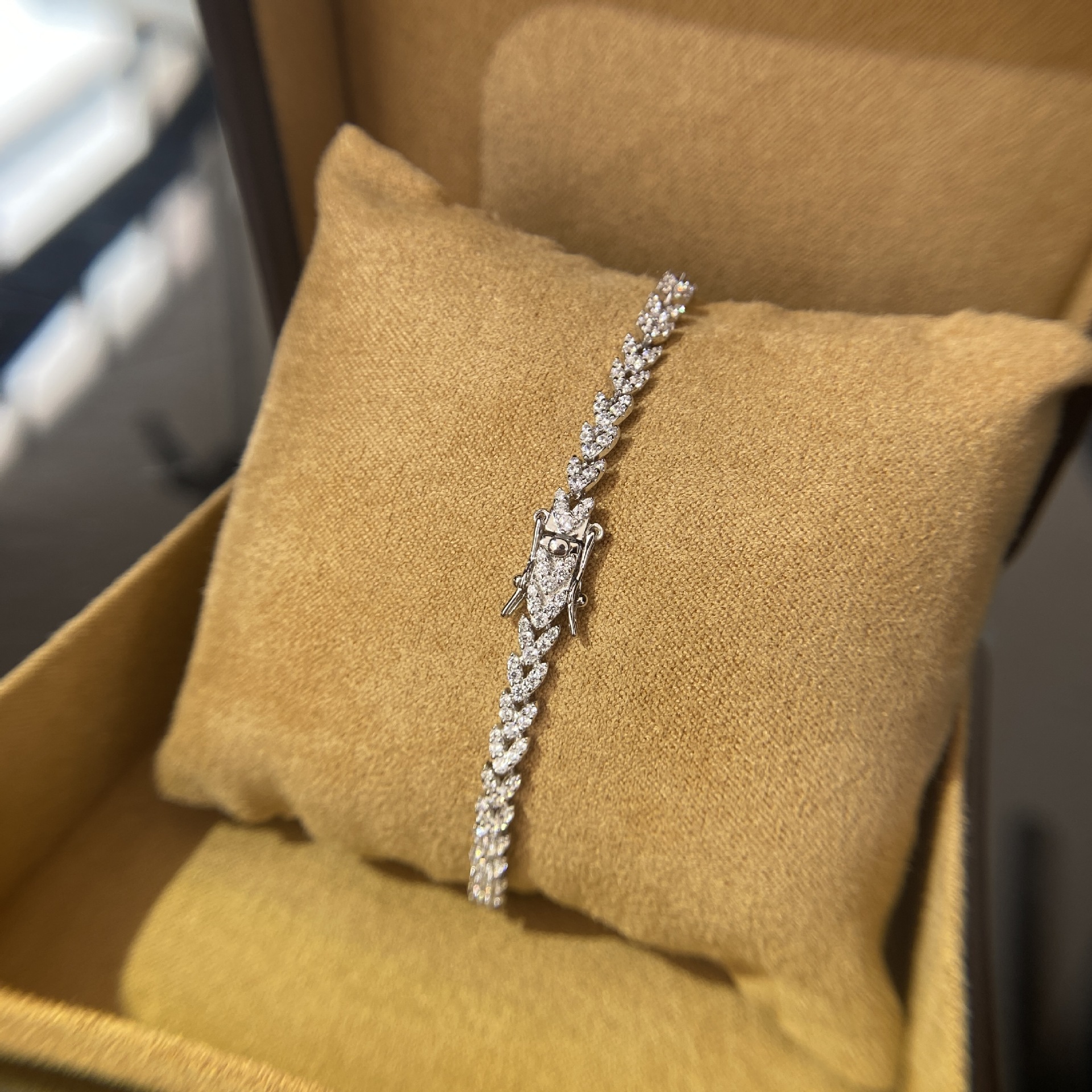 High-Carbon Diamond Wheat Sheaf Versatile 925 Sterling Silver Bracelet view 5