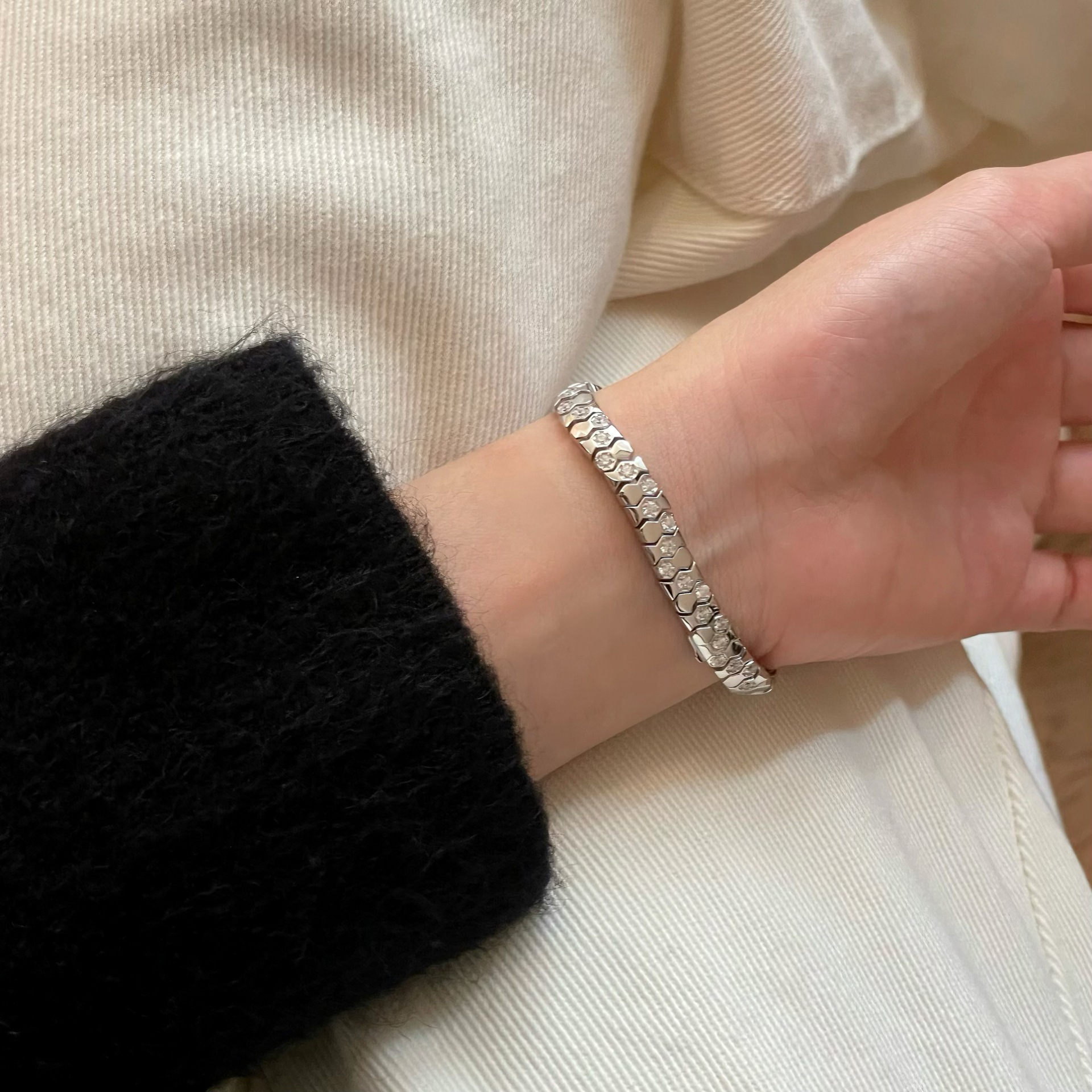 925 Sterling Silver Zirconia Hexagonal Wide Snake Bone Geometric Link Bracelet view 2