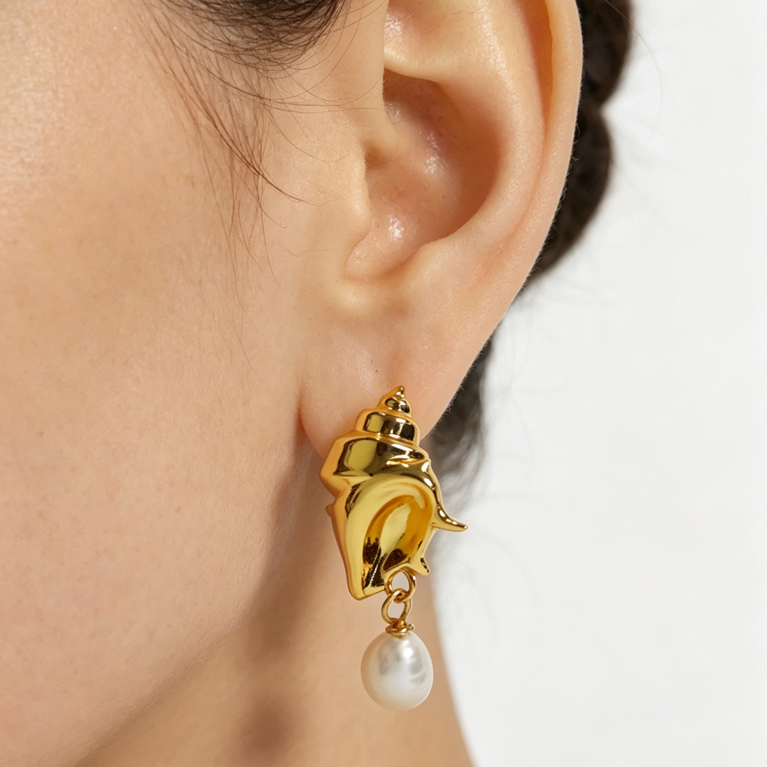 Ocean Style Pearl Drop Shaped Engraved Seashell Pattern 925 Silver Earrings view 2