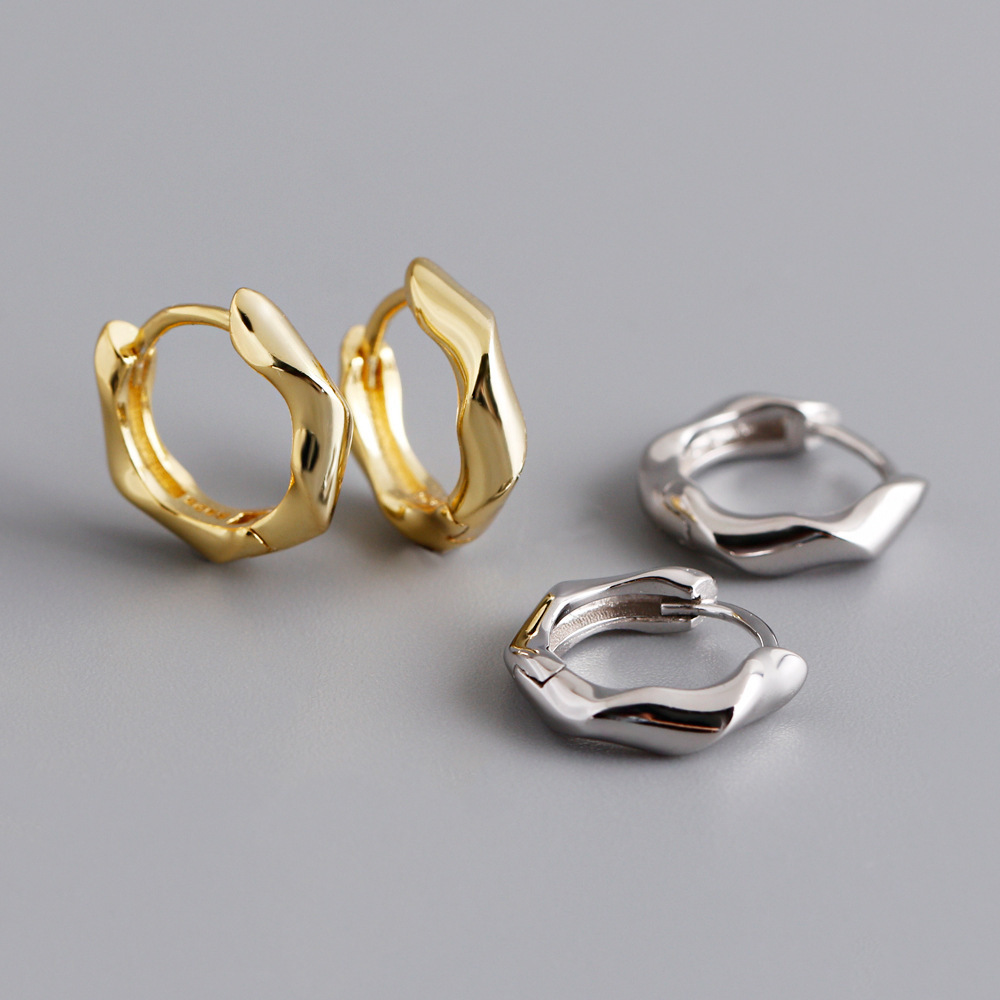 Twisted Geometric Hoop Earrings in 925 Sterling Silver Earrings view 2