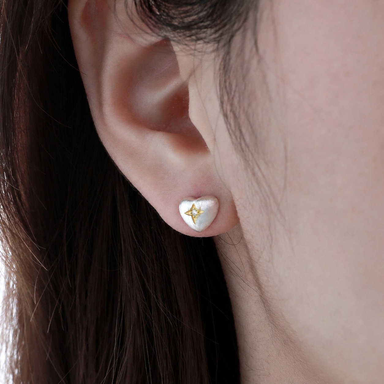 Brushed Heart-Shaped Zirconia Two Tone 925 Sterling Silver Gold-Plated Star Patterned Heart Stud Earrings view 3