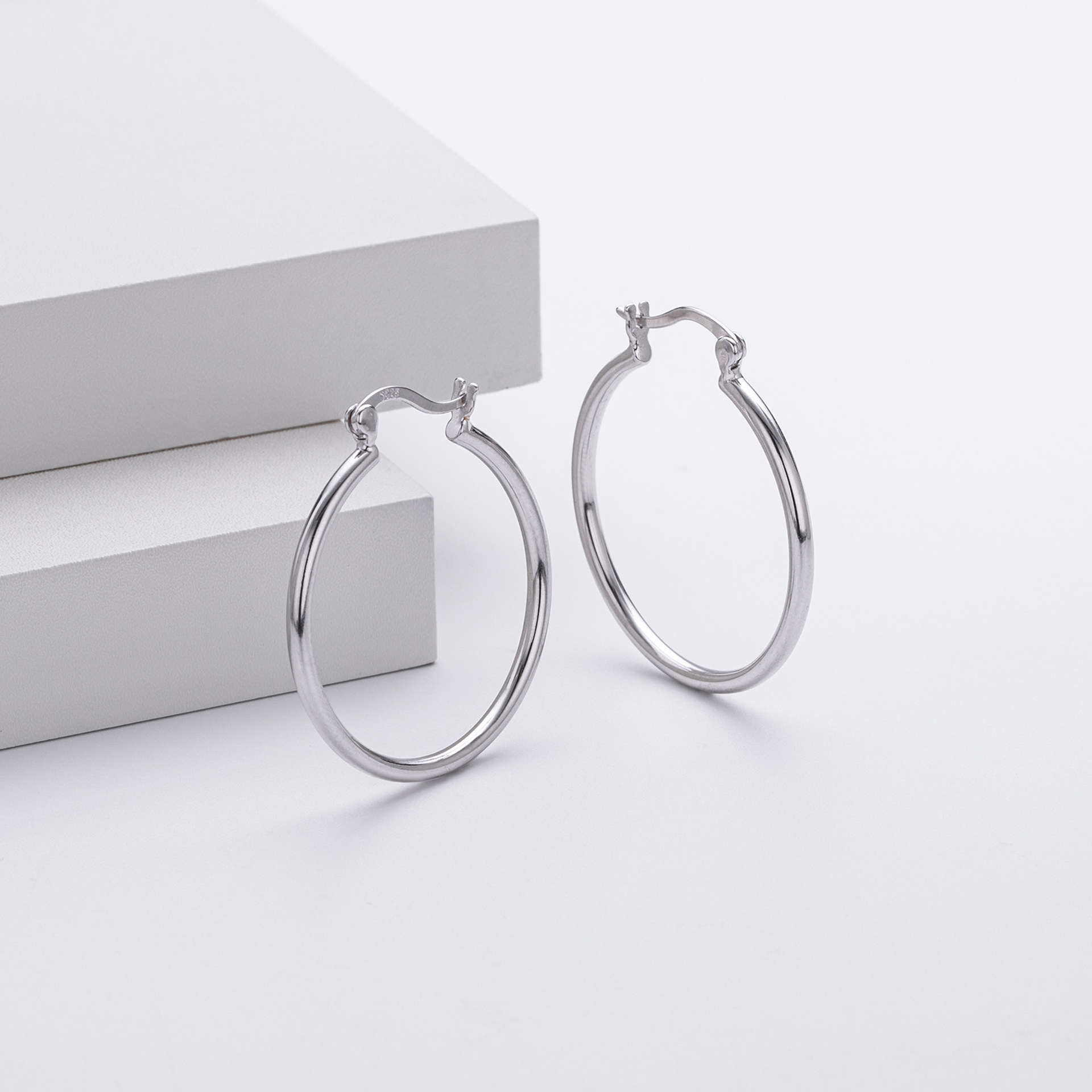 Pure Metal Classic Hollow Tube Hoop Earrings 925 Sterling Silver White Gold Or Yellow Gold Plated Round Geometric Minimalist Hoop Earrings view 3