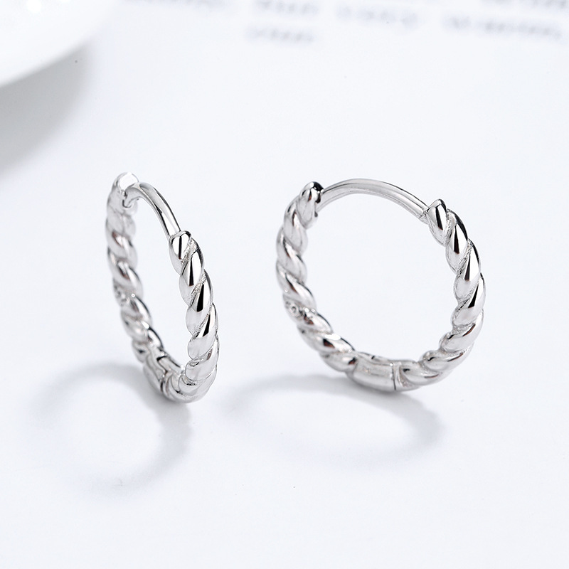 Pure Metal Twisted C Shape Hoop Earrings S925 Sterling Silver Minimalist Rope Texture Wave Design Earrings view 3