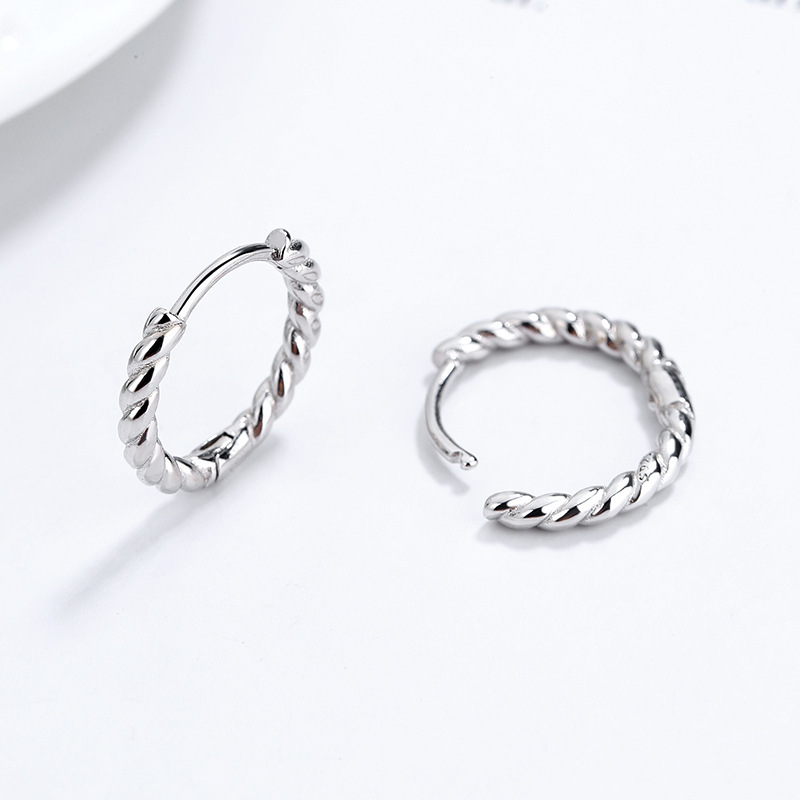 Pure Metal Twisted C Shape Hoop Earrings S925 Sterling Silver Minimalist Rope Texture Wave Design Earrings view 4