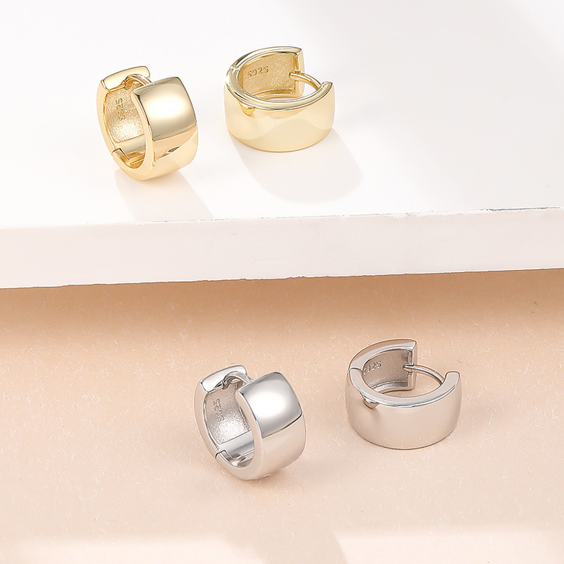 Geometric Round Minimalist Wide Band 925 Sterling Silver Huggie Hoop Earrings view 3