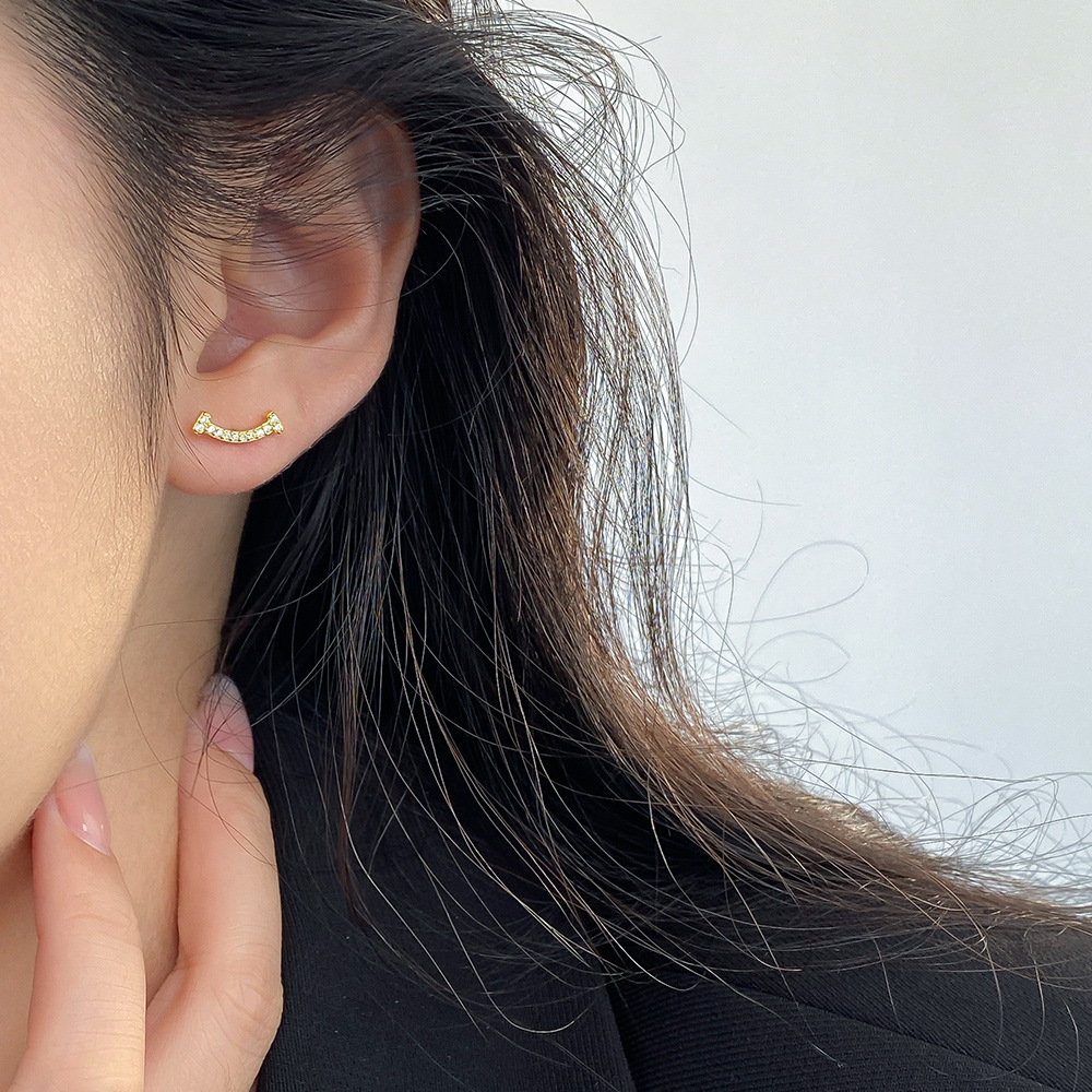 Amazing Crystals Smile Face Curve S925 Sterling Silver Stud Earrings view 3