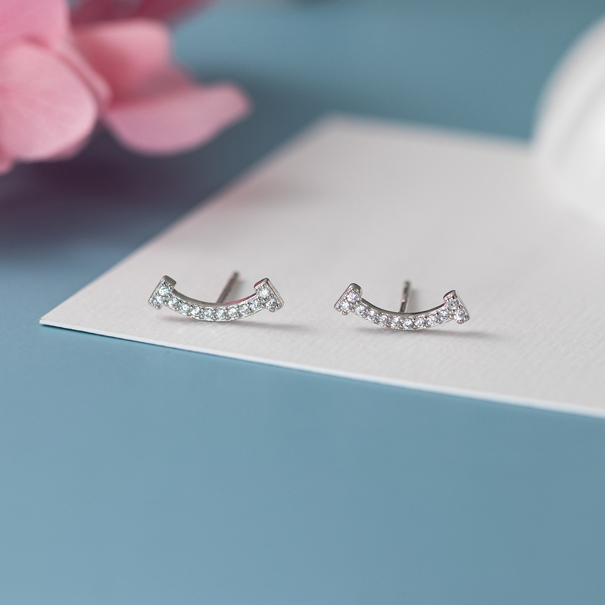 Amazing Crystals Smile Face Curve S925 Sterling Silver Stud Earrings view 4