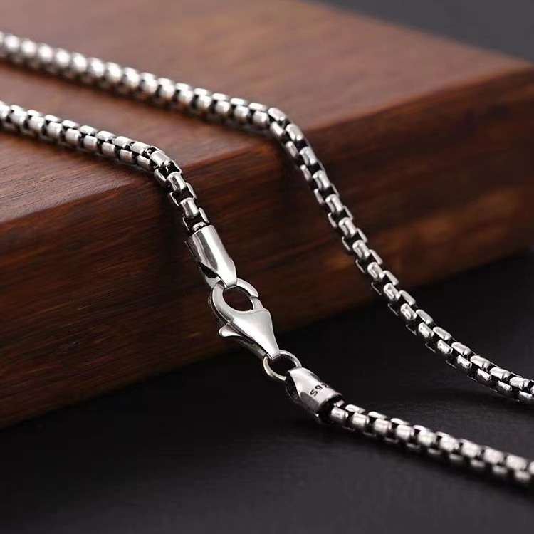 Geometric Circle Box Chain 925 Sterling Silver Necklacee view 2