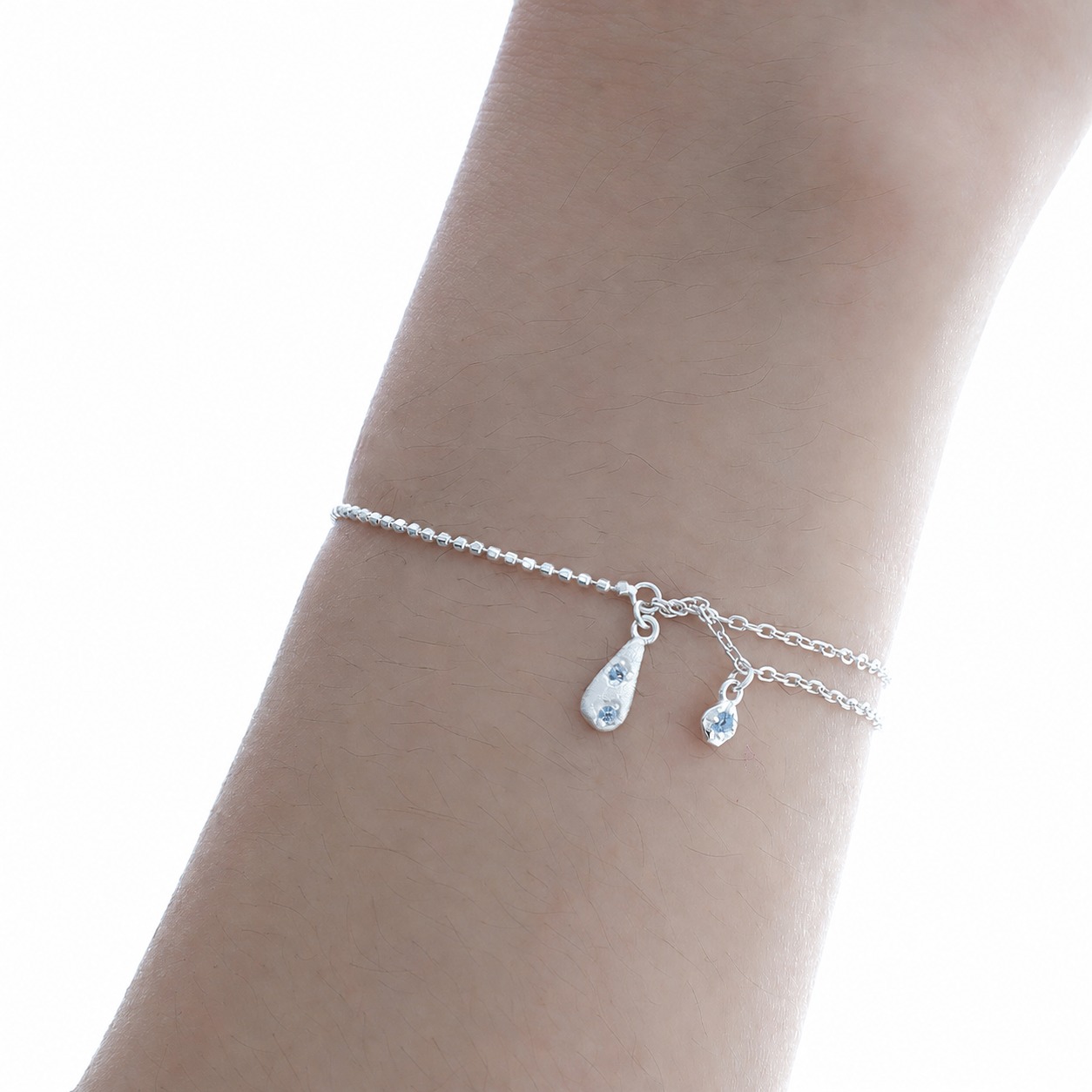 Amazing Crystals Teardrop Pendant: 925 Sterling Silver Minimalist Layered Teardrop Pendant with Double Chain Bracelet view 4