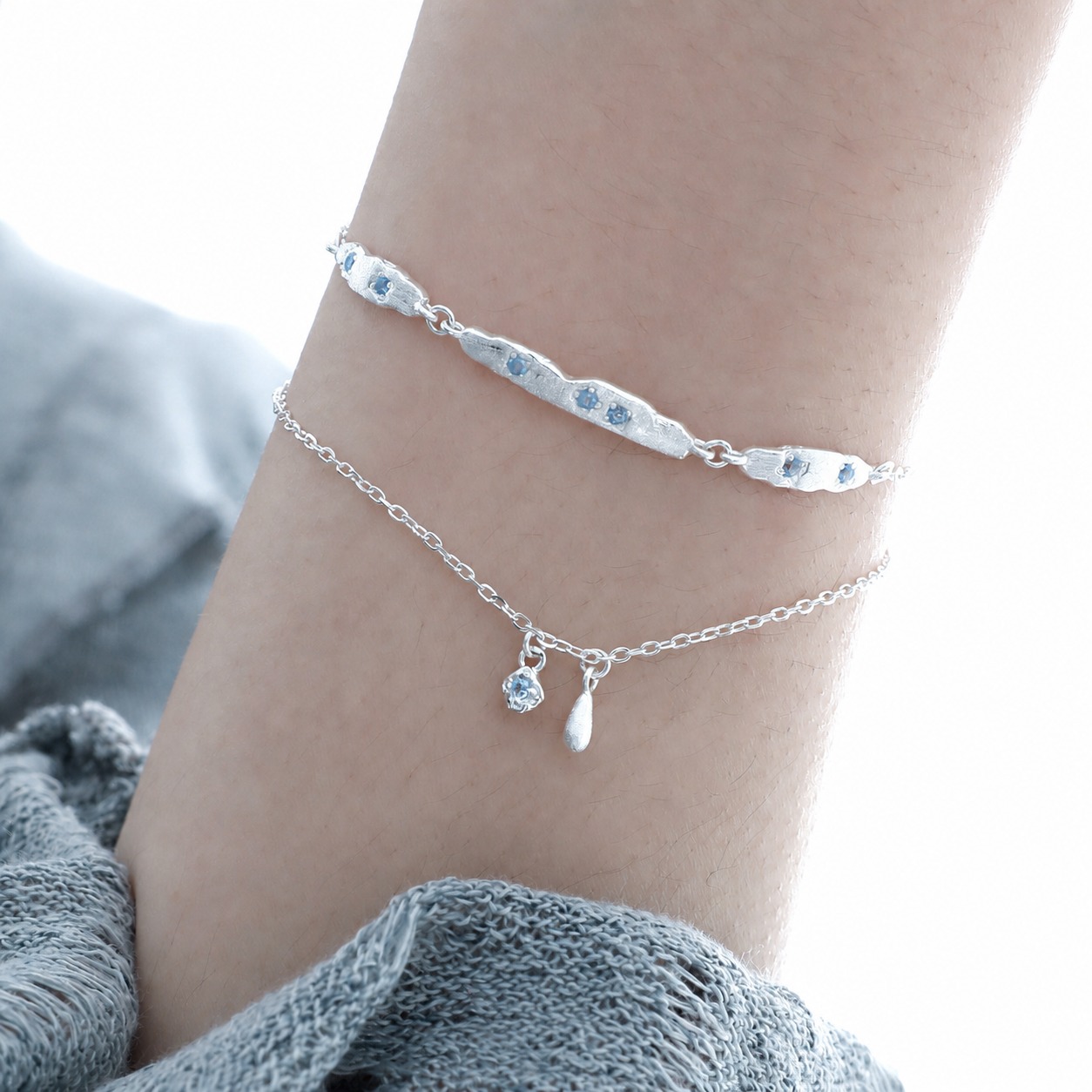 Amazing Crystals Double Layer Teardrop Pendant with 925 Sterling Silver Brushed Texture Irregular Bar Link Bracelet view 3