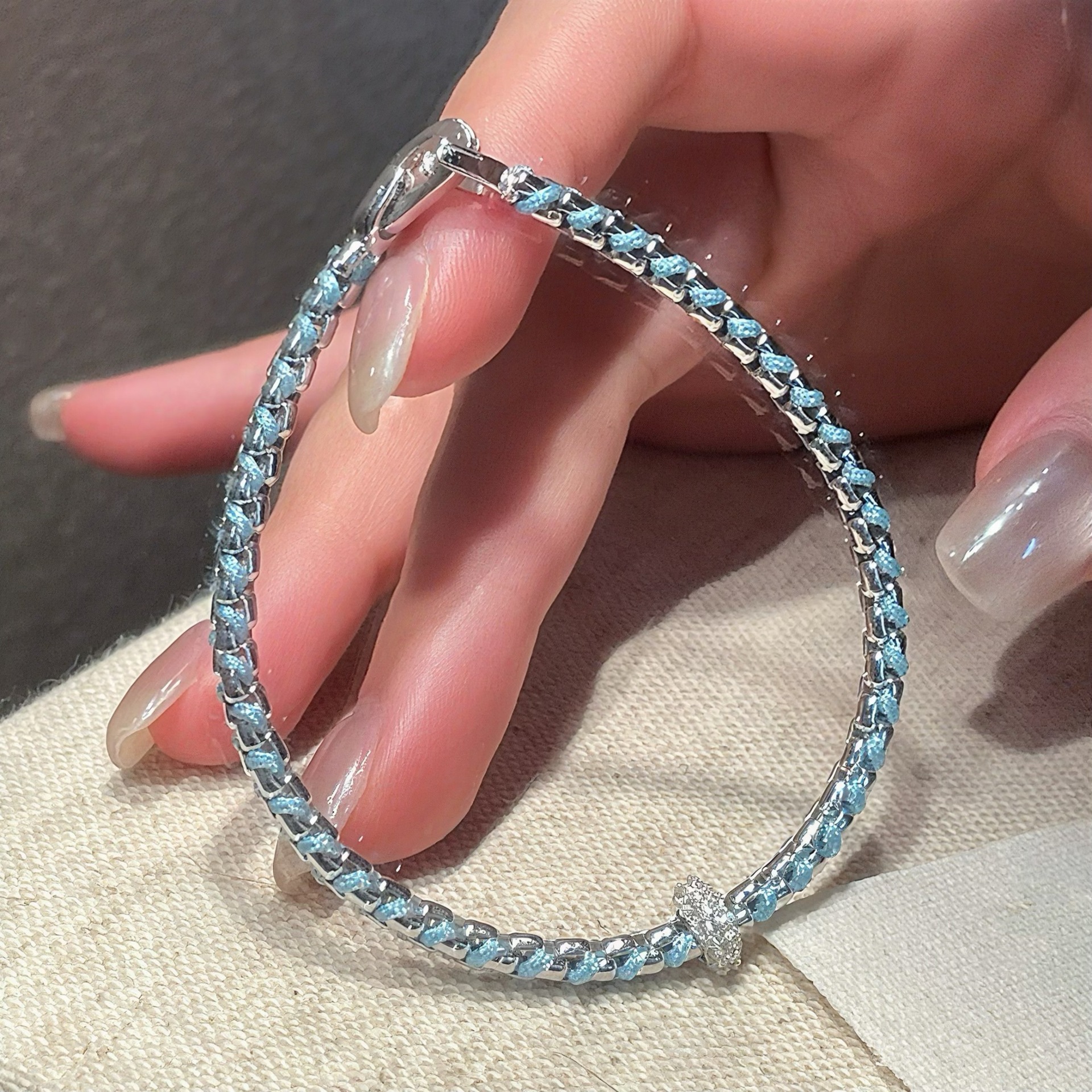 925 Sterling Silver Blue Vine Sparkling Zirconia Elegant Chain Bracelet view 3