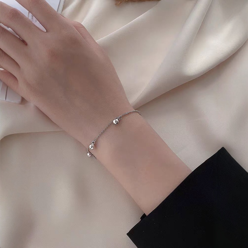 S925 Simple combined with the circular bell pendant design is a fashionable and casual bell pendant chain Bracelet view 2
