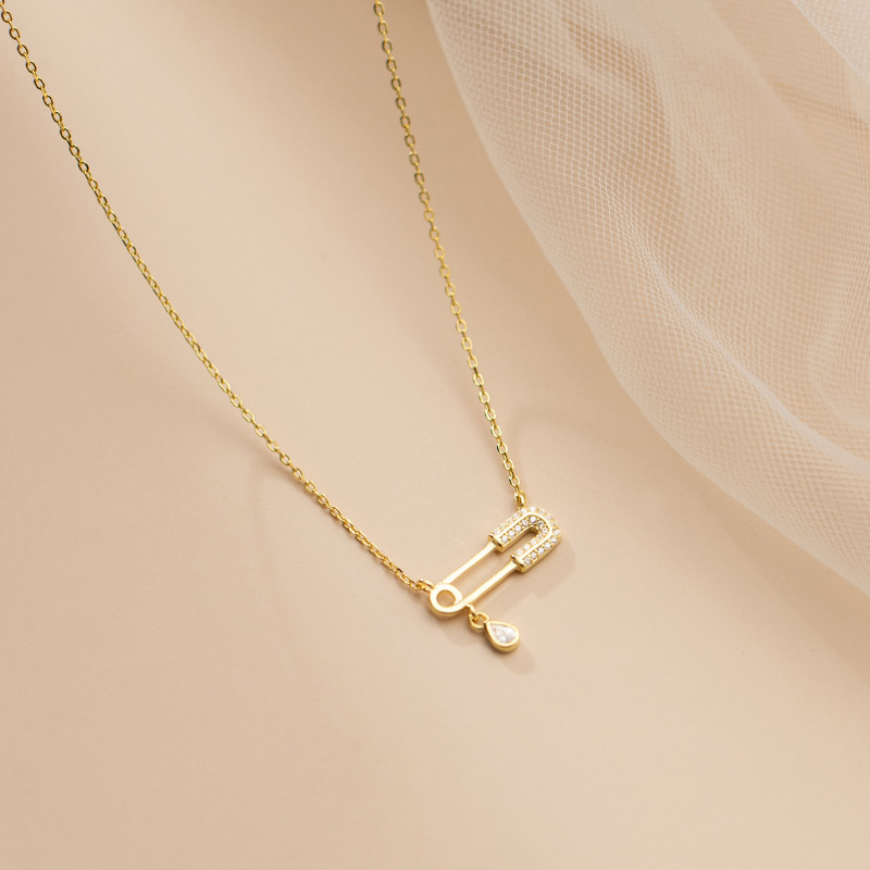 Amazing Crystals Safety Pin Drop Pendant S925 Sterling Silver Minimalist Geometric Chain Necklace view 5