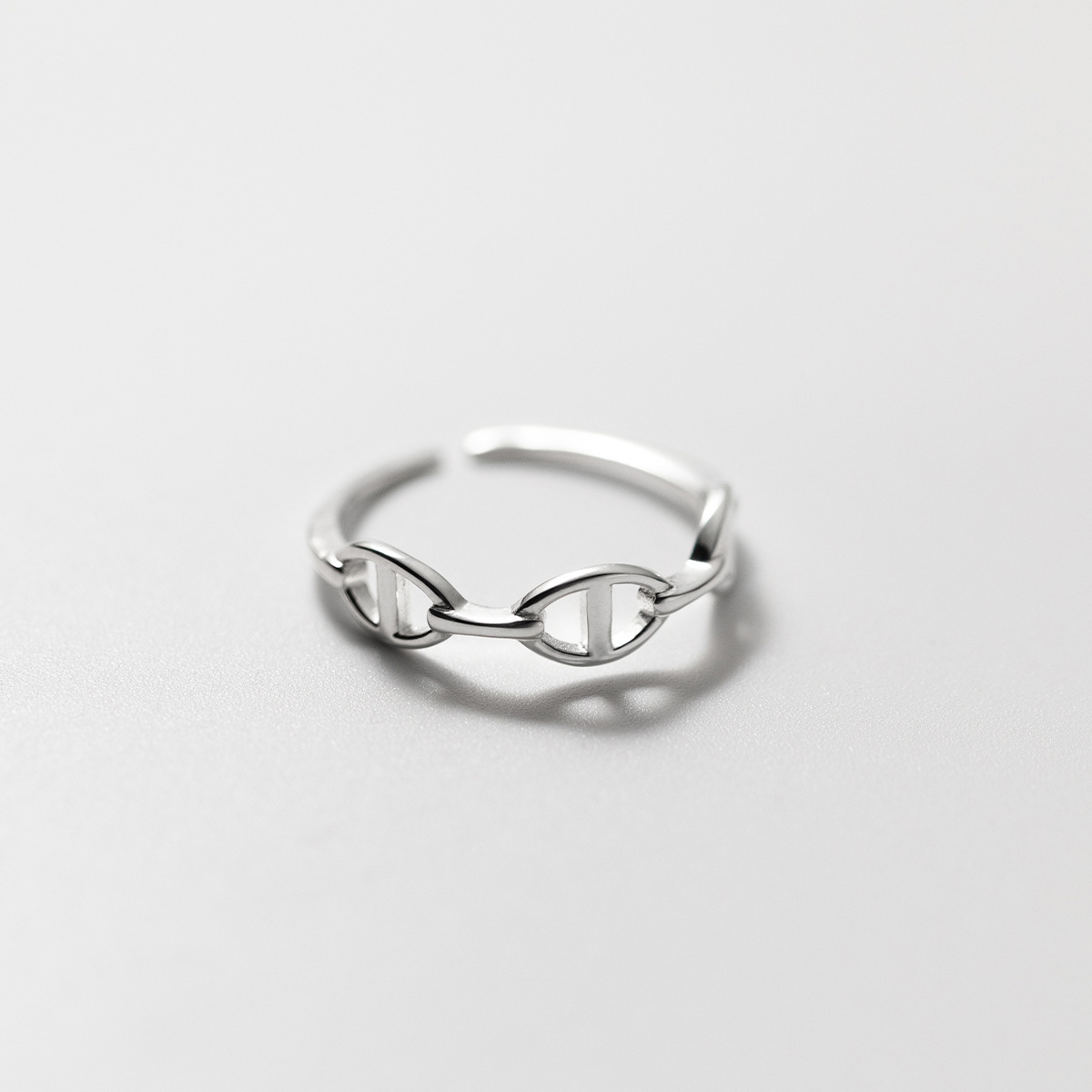 Pure Metal Geometric Hollow Chain Link Silver S925 Adjustable Pig Nose Chain Ring view 5
